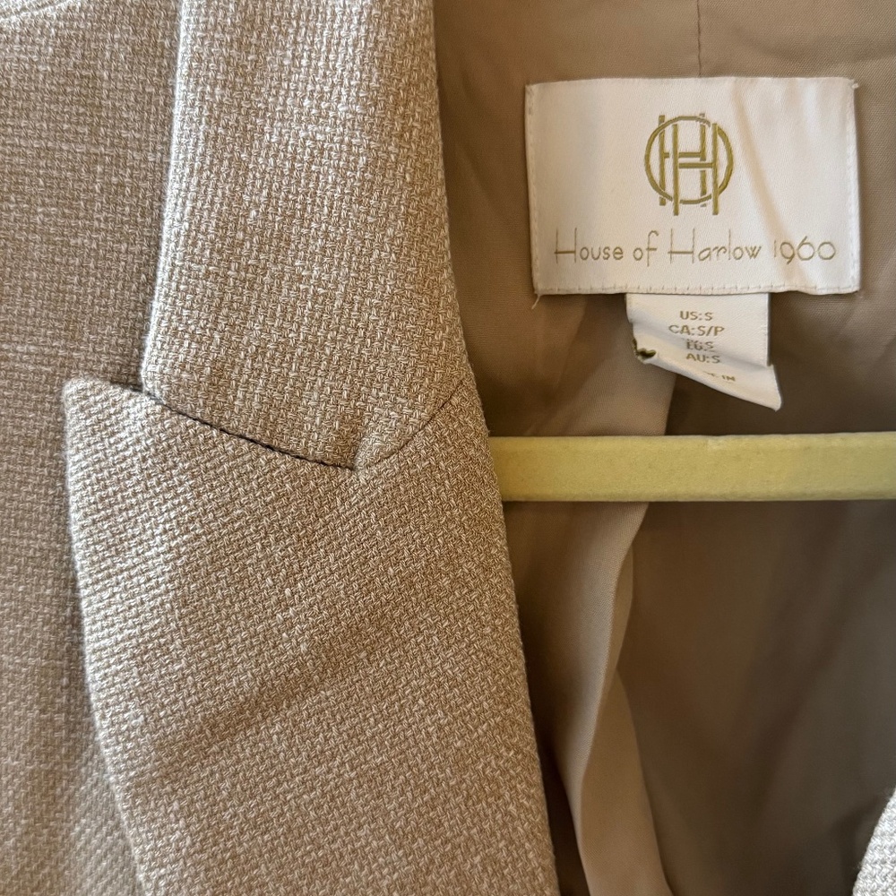 New House of Harlow 1960 creamy blazer